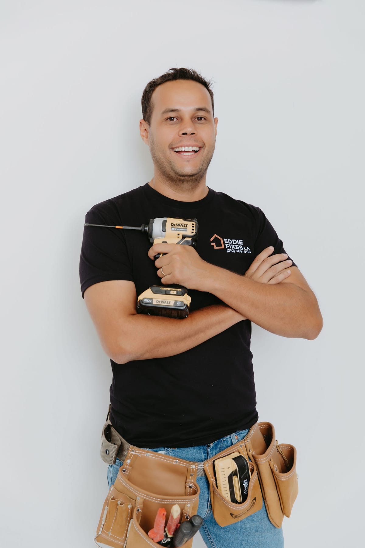 Eddie of Eddie Fixes LA, fully insured handyman, drywall specialist and painter in Los Angeles